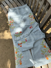 Load image into Gallery viewer, Nuestra Cultura Jeans ( Light Denim)
