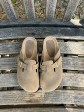 Load image into Gallery viewer, Boston Suede Clogs (Light Taupe)
