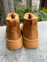 Load image into Gallery viewer, Snugg Ultra Mini Platform Boots (Camel)
